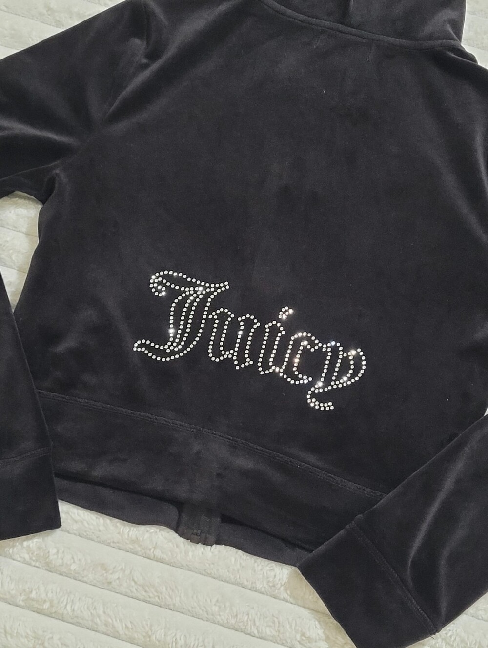 Juicy Couture zip up - Picture 4 of 4